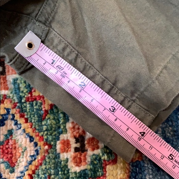 Flyshacker cargo shorts, Size S - Picture 9 of 10